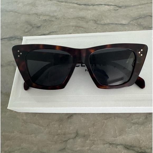 Celine Havana Sunglasses - Picture 5 of 8